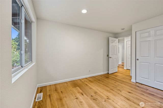 10827 159th Court NE, Redmond, WA 98052