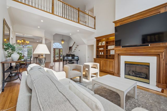 236 Gardenridge Dr, Franklin, TN 37069