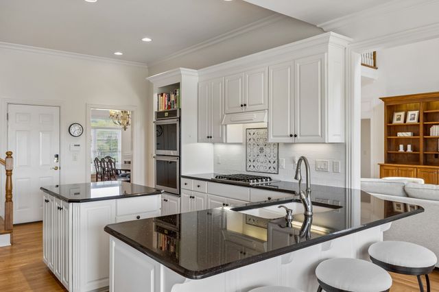 236 Gardenridge Dr, Franklin, TN 37069