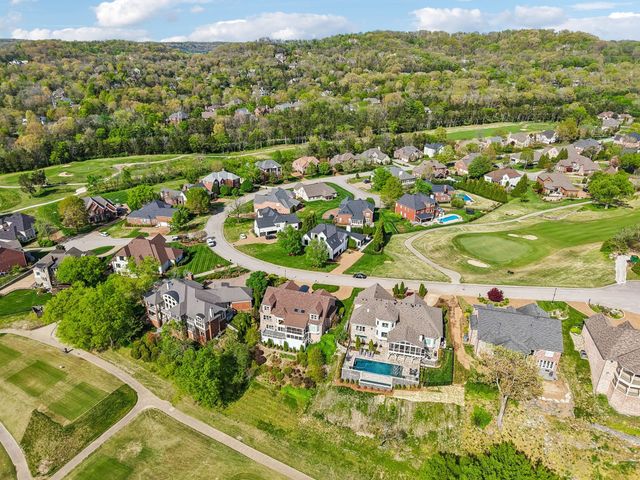 236 Gardenridge Dr, Franklin, TN 37069