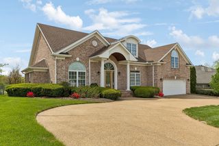236 Gardenridge Dr, Franklin, TN 37069