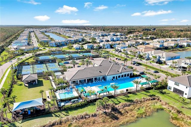 20812 Thistle Leaf LN, Estero, FL 33928