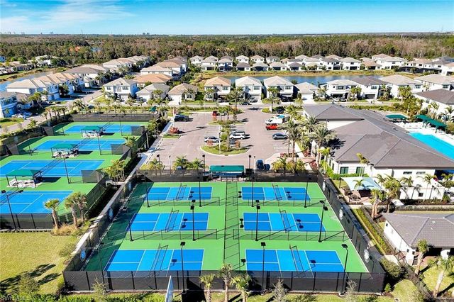 20812 Thistle Leaf LN, Estero, FL 33928