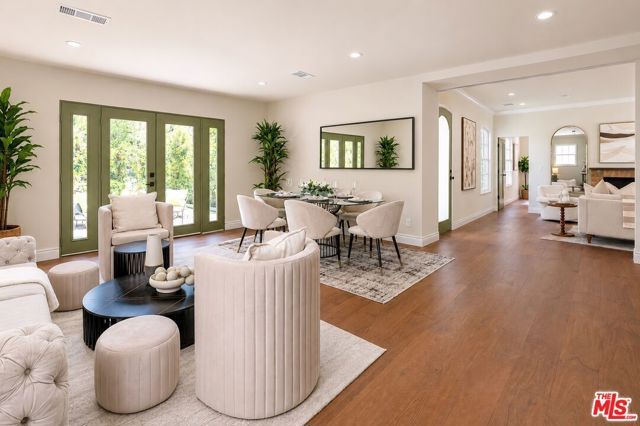 2225 Hillhurst Avenue, Los Angeles, CA 90027