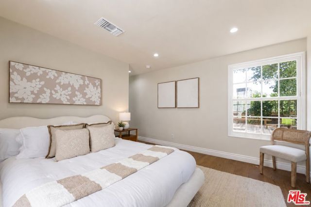2225 Hillhurst Avenue, Los Angeles, CA 90027