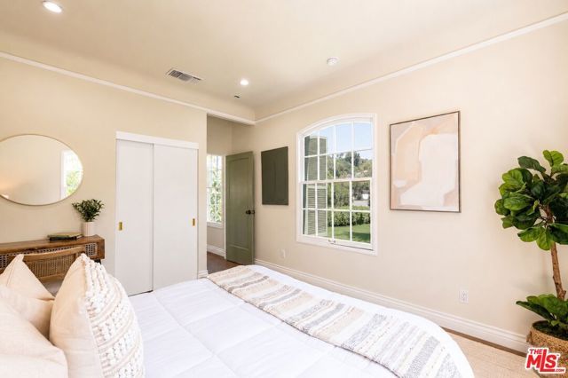 2225 Hillhurst Avenue, Los Angeles, CA 90027