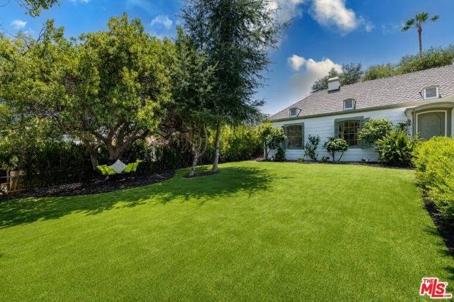 2225 Hillhurst Avenue, Los Angeles, CA 90027