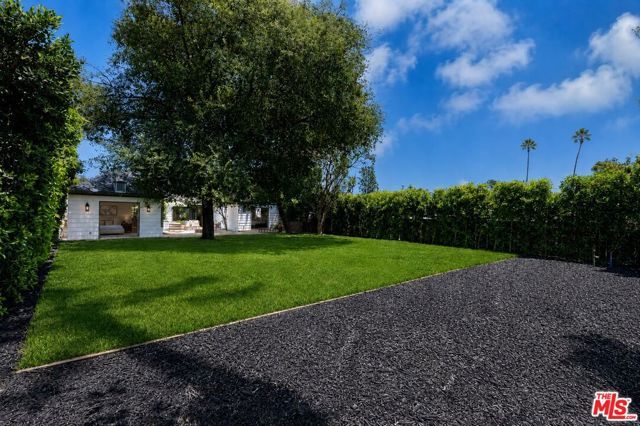 2225 Hillhurst Avenue, Los Angeles, CA 90027