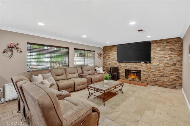 10 Calais, Irvine, CA 92602