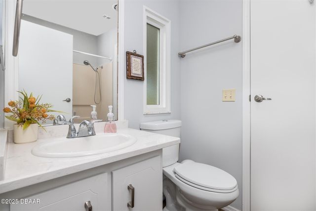 309 Schooner Avenue, Edgewater, FL 32141