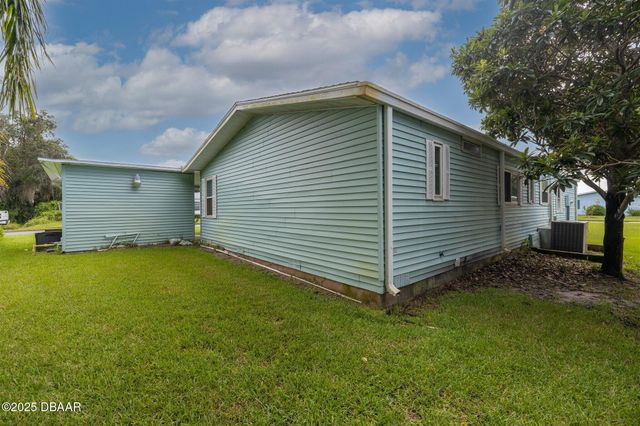 309 Schooner Avenue, Edgewater, FL 32141