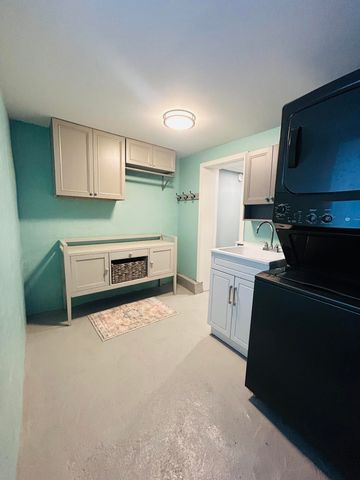 3624 Lowden Street, Kalamazoo, MI 49008