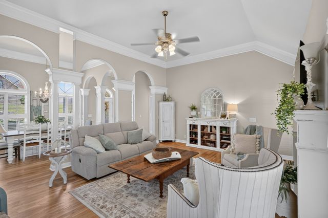110 Bloomsbury Dr, Portland, TN 37148