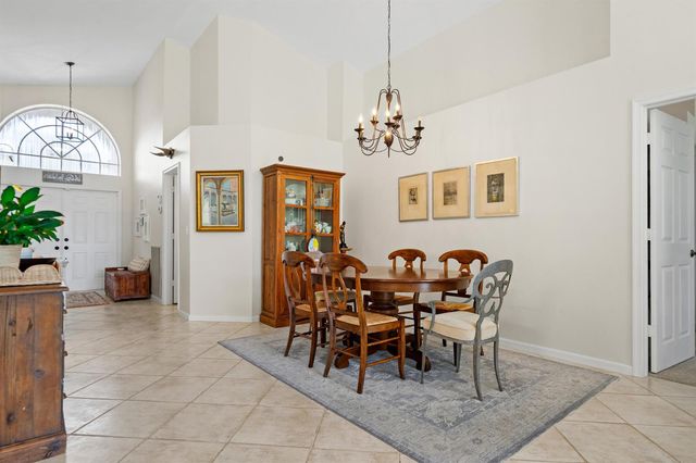 1618 SE Shelburnie Way, Port St. Lucie, FL 34952