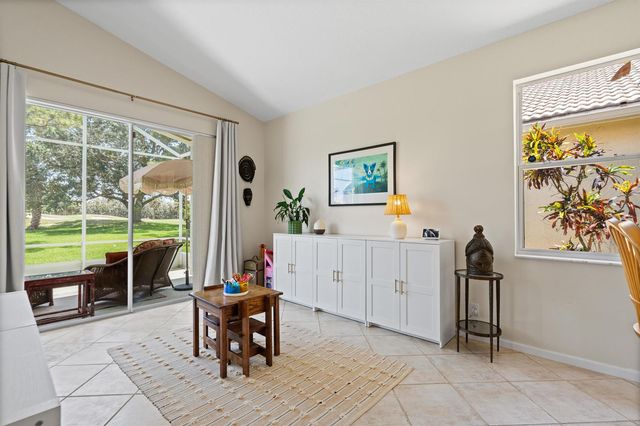 1618 SE Shelburnie Way, Port St. Lucie, FL 34952