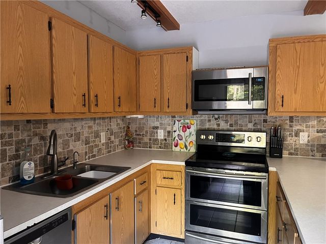 1166 6 Avenue D, Vero Beach, FL 32960