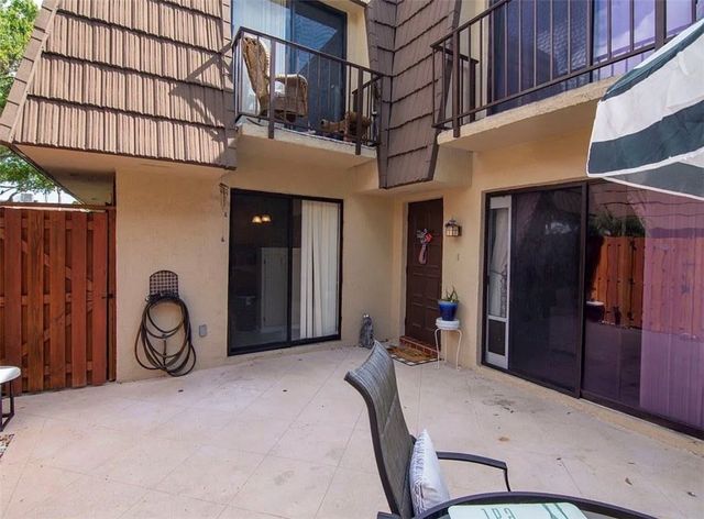 1166 6 Avenue D, Vero Beach, FL 32960