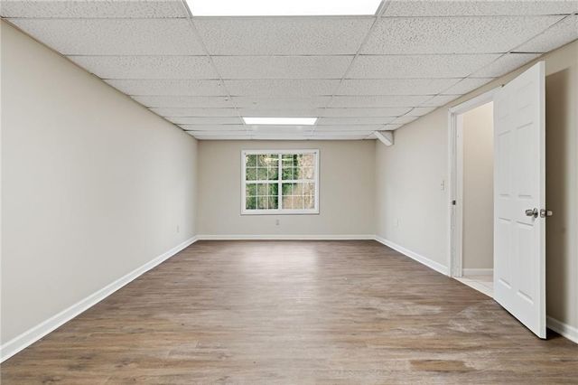 181 N Springs Drive, Acworth, GA 30101