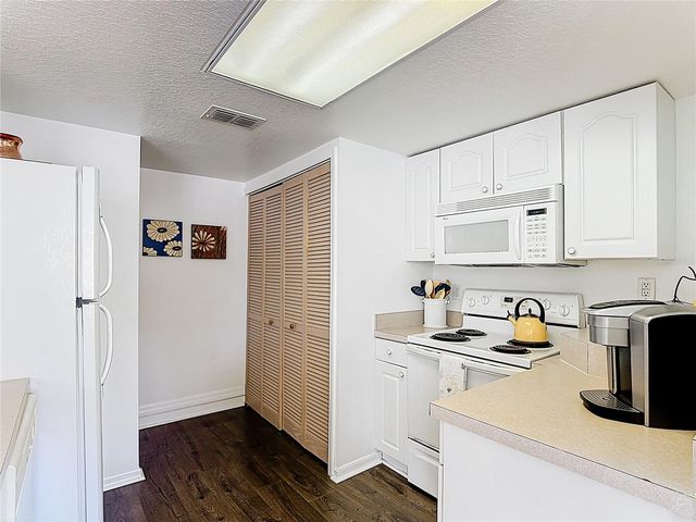 565 ORCHID DRIVE, Davenport, FL 33897