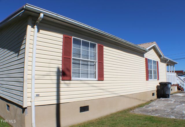 2133 Stadium Drive, Kingsport, TN 37664