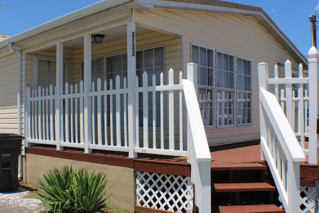 2133 Stadium Drive, Kingsport, TN 37664