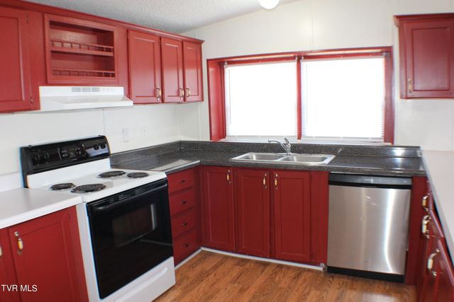 2133 Stadium Drive, Kingsport, TN 37664