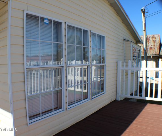 2133 Stadium Drive, Kingsport, TN 37664