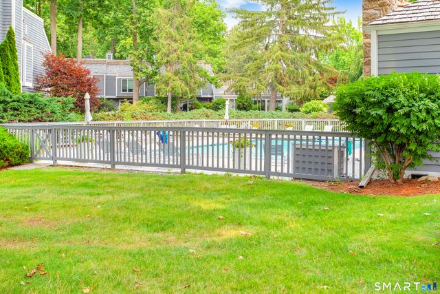 2 Castle Rock 2, Branford, CT 06405