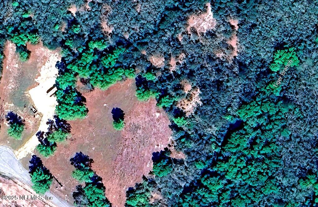 2006 NW NW THUNDER Road, White Springs, FL 32096