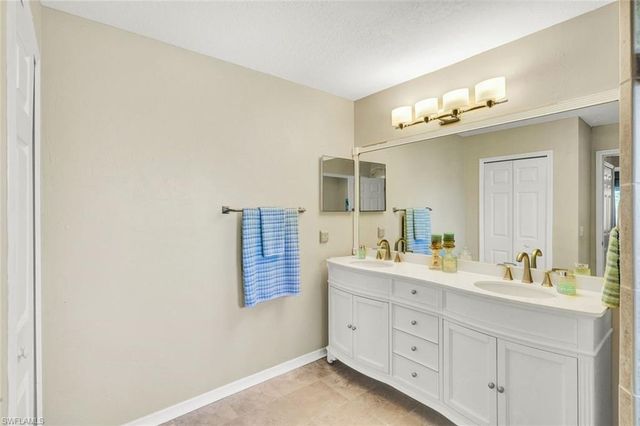 3722 20th PL, Cape Coral, FL 33914