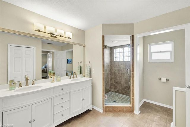 3722 20th PL, Cape Coral, FL 33914