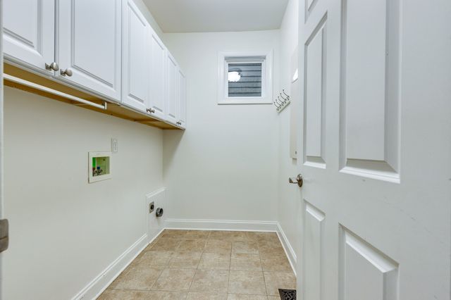 201 Acadia Ave, Franklin, TN 37064