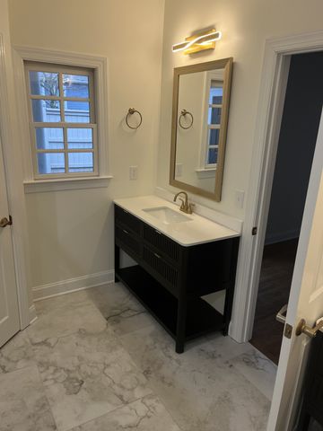 201 Acadia Ave, Franklin, TN 37064