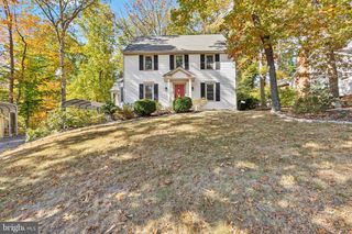 10706 ANN DAVIS DR, Fredericksburg, VA 22408