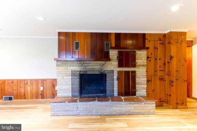 416 E IRVIN AVE, State College, PA 16801