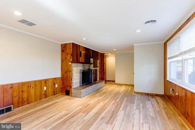 416 E IRVIN AVE, State College, PA 16801