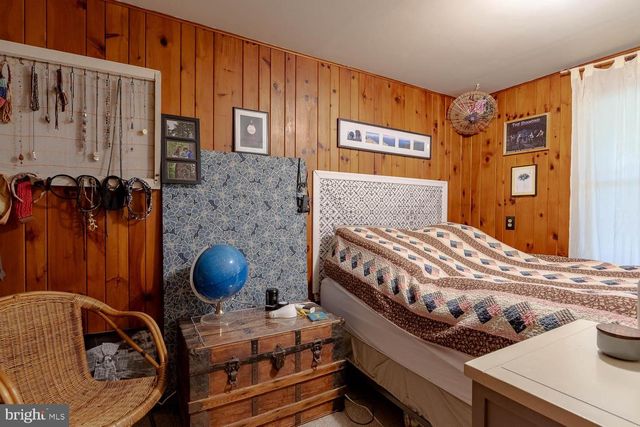 416 E IRVIN AVE, State College, PA 16801