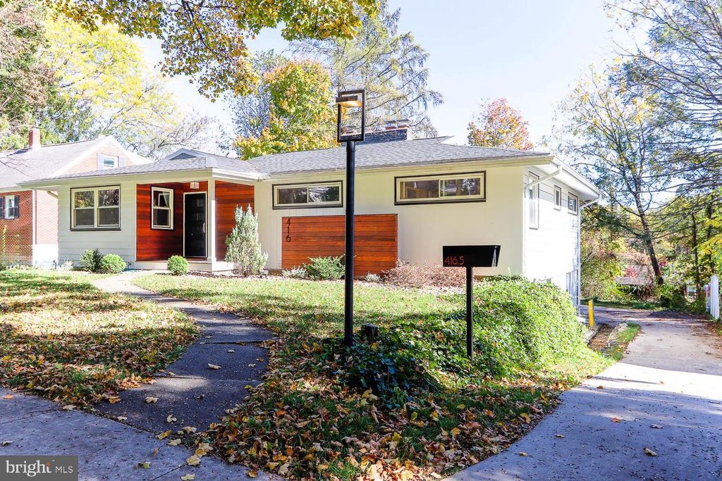 416 E IRVIN AVE, State College, PA 16801