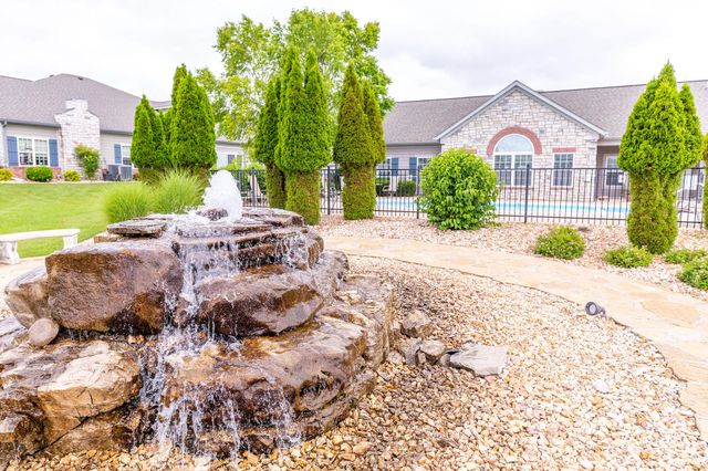 142 Rue De Villa Circle, Branson, MO 65616