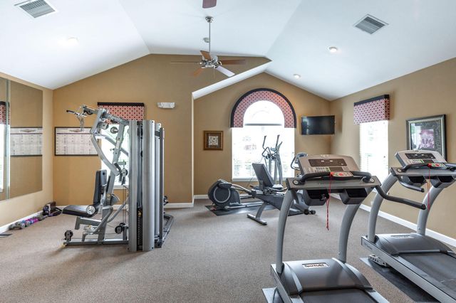 142 Rue De Villa Circle, Branson, MO 65616