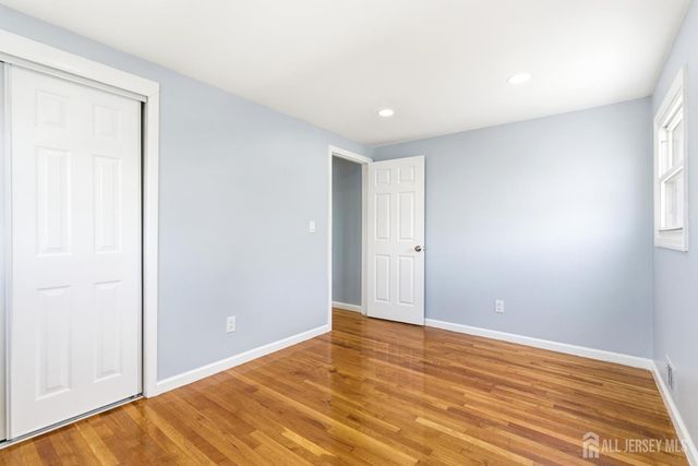 29 Swarthmore Drive, Carteret, NJ 07008