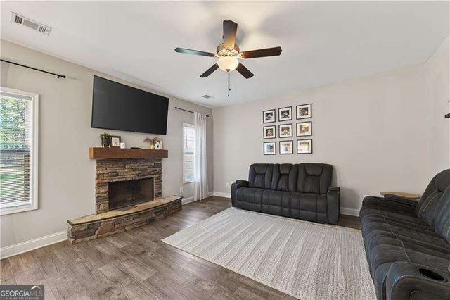 22 Ragan Drive, Dallas, GA 30157