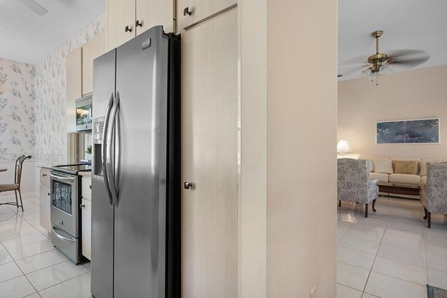 7627 SE Fiddlewood Lane, Hobe Sound, FL 33455
