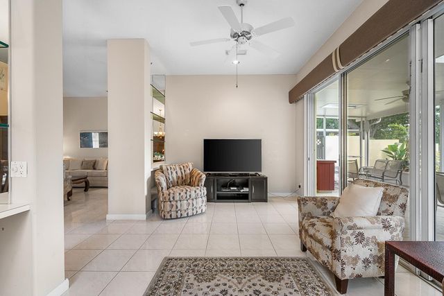 7627 SE Fiddlewood Lane, Hobe Sound, FL 33455