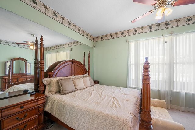 7627 SE Fiddlewood Lane, Hobe Sound, FL 33455