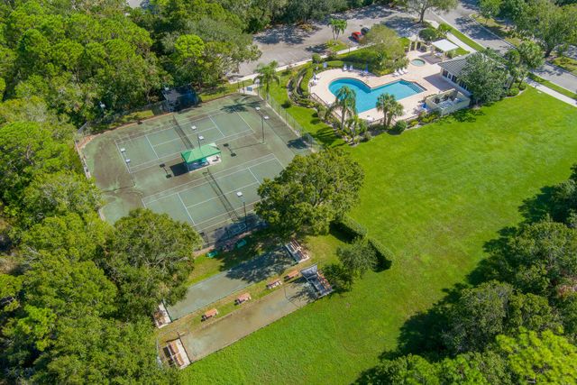 7627 SE Fiddlewood Lane, Hobe Sound, FL 33455