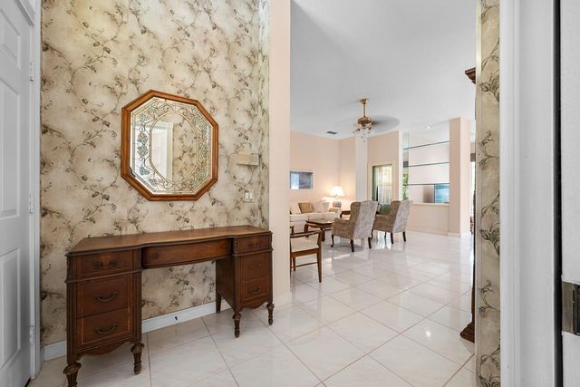 7627 SE Fiddlewood Lane, Hobe Sound, FL 33455