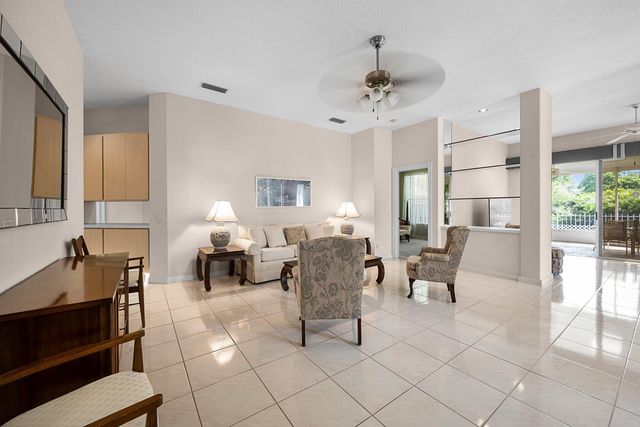 7627 SE Fiddlewood Lane, Hobe Sound, FL 33455