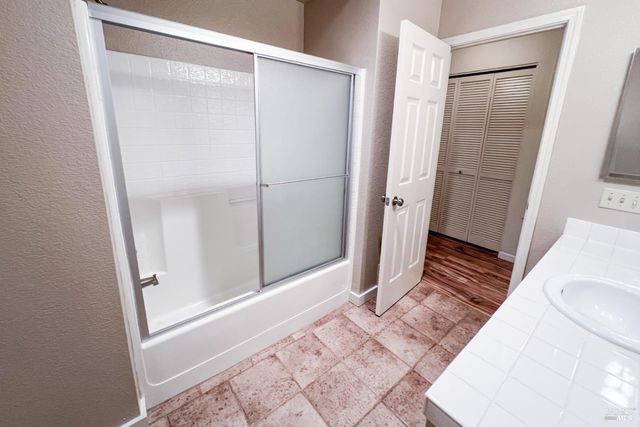 615 Cherry Ave, Sonoma, CA 95476