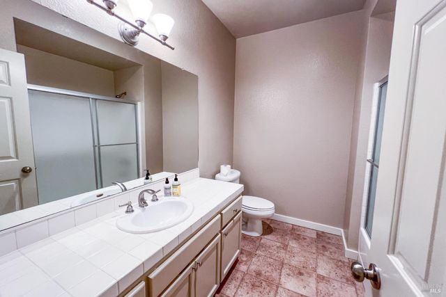 615 Cherry Ave, Sonoma, CA 95476